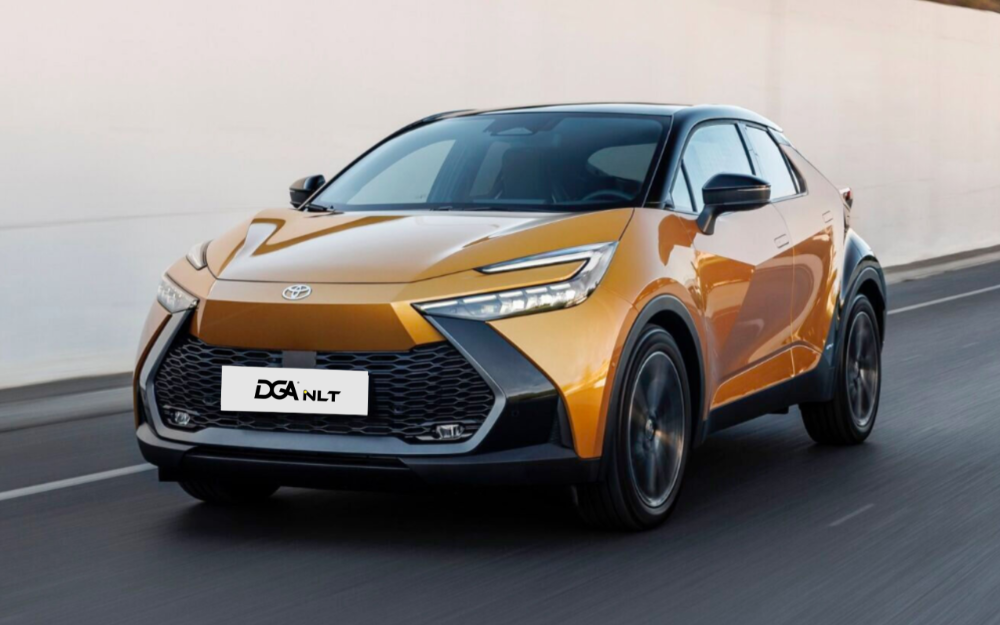 noleggio lungo termine Toyota C-HR