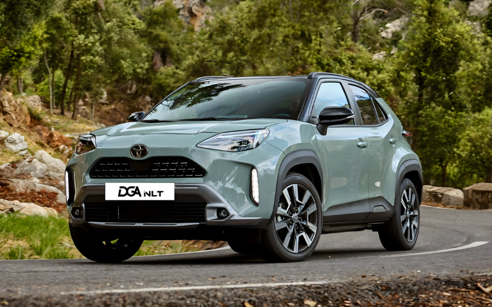 noleggio lungo termine Toyota YARIS CROSS